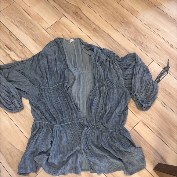 Free People Light Blue Crinkled Tie-Front Kimono Top - Picture 2 of 4